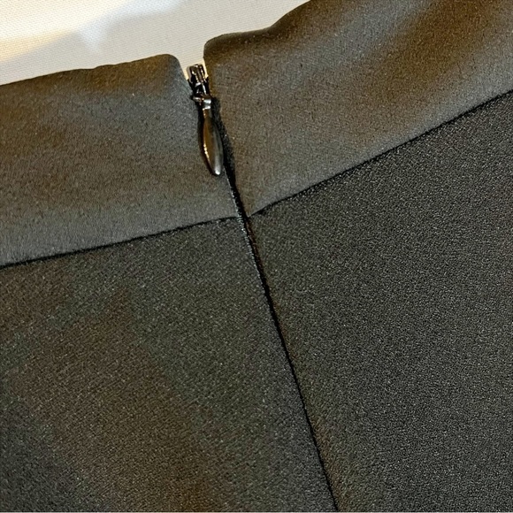 Finder Keepers Women's Wide Leg Black Dress Pants M Modern Minimalist Office - Picture 4 of 5